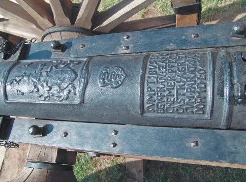 Средневековые пушки выставленные в музее венгерского города Егера См главу 1 - фото 522