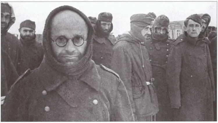 Немецкие военнопленные Освенцим 1945 г - фото 34