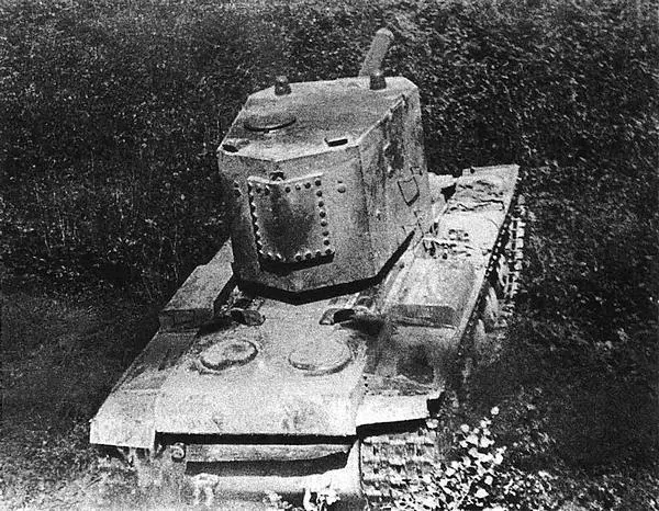 Машина У1 преодолевает подъем Район Ленинграда июнь 1940 года Хорошо видна - фото 32