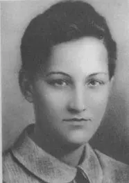 Космодемьянская 3 А Дмитриев Б М Слева направо Дружинин В H - фото 61