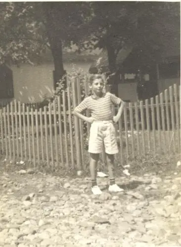 Elkin in Oakland New Jersey around 1940 His parents Philip and Zelda - фото 2