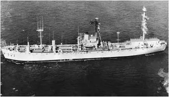 The USS Oxford was stationed off Havana during the crisis to scoop up Soviet - фото 34