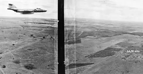 Previously unpublished intelligence film of a US Air Force RF101 overflying - фото 54