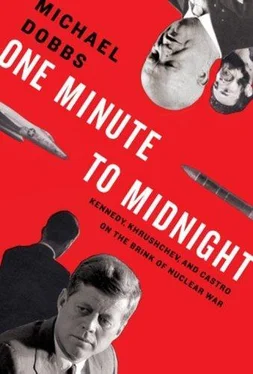 Michael Dobbs One Minute to Midnight обложка книги