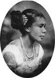 My maternal grandmother Mattie Lula Parrom had richbrown skin and very high - фото 8