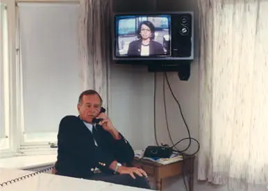 After returning to Stanford I provided onair commentary for ABC News about - фото 45