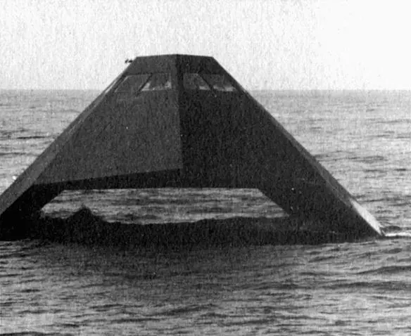 The Stealth Ship undergoing sea trials off the West Coast in the mid1980s - фото 24