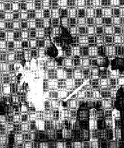 Хрампамятник кораблям русской эскадры Старший Беренс вместе с академиком - фото 2