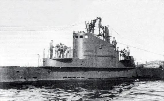 Боевая рубка подводной лодки Щ308 Семга зав 5502 Со стороны завода - фото 22