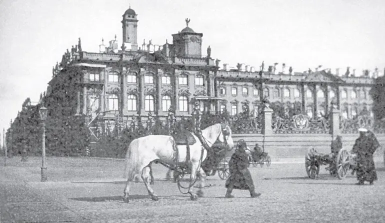 Ограда и решетка Собственного сада у западного фасада Зимнего дворца В том же - фото 219