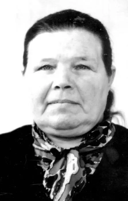 Мама Анна Петровна ВерхОбское Родительский дом Катунь - фото 3