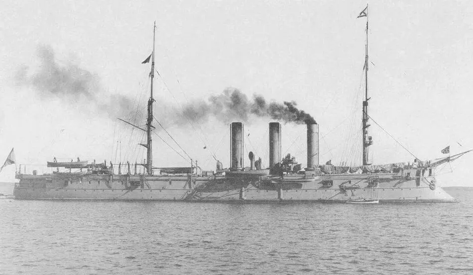 На Ревельском рейде 1910е гг В составе УчебноМинного отряда 1910е гг - фото 109