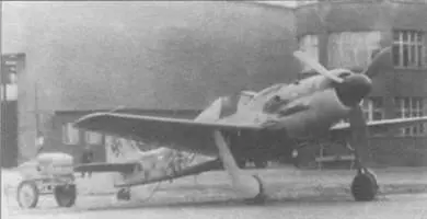 Fw 190D9 на котором летал командир IVJG3 оберлейтенант Оскар Ром Fw - фото 95