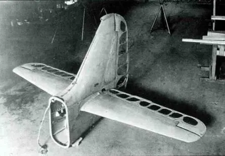 Хвостовое оперение Fw 190A0 Обратите внимание на то что горизонтальный - фото 120