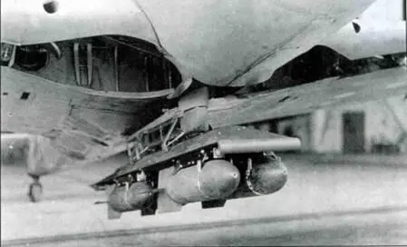 Fw 190А0 с бомбодержателем ЕТС 501 и адаптером ER 4 Fw 190A0U4 с - фото 196