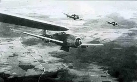 Fw 190F8RI из неизвестной части во время выполнения боевого задания Обратите - фото 96