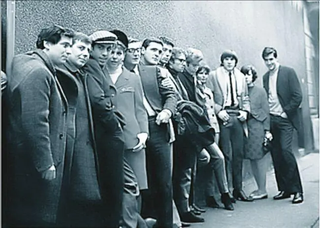 Kлан в 1966 году Слеванаправо Детто Мариано Мики Дель Прете Адриано - фото 58