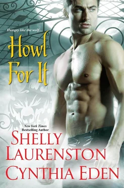 Shelly Laurenston Howl for It обложка книги