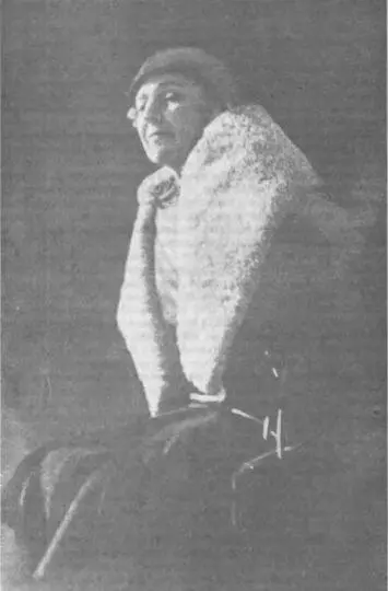 М И Цветаева Голицино Зима 1940 М И Цветаева с дочерью Алей 1925 г - фото 11
