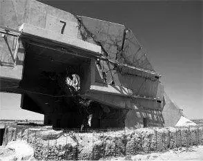 Frenchbuilt indestructible bunker used by the Iraqis and destroyed courtesy - фото 7