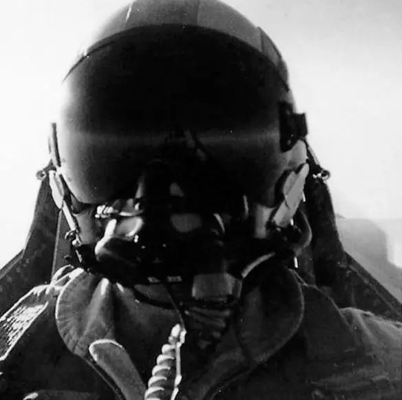 Above Leading a mission into Iraq 2003 We were the first over the border in - фото 12