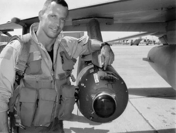 With my favorite SAMkilling weaponthe cluster bomb This one is personalized - фото 17