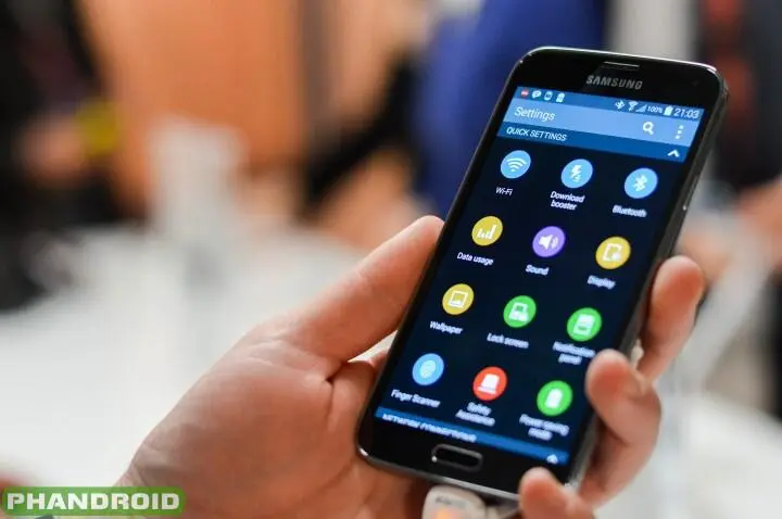 И не ошибся характеристики Galaxy S5 просто поражают своей неадекватностью - фото 26