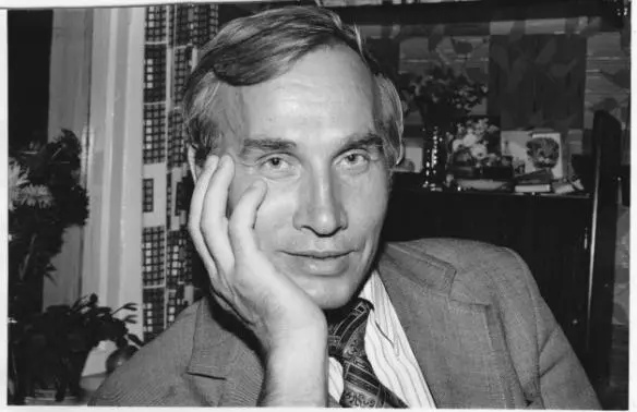 Анатолий Корягин 1980 г Этих смелых и самоотверженных людей КГБ отправит в - фото 59