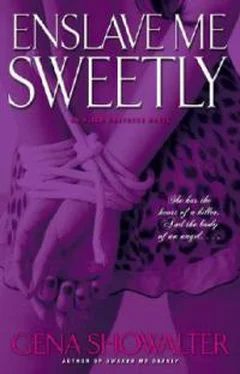 Джена Шоуолтер Enslave Me Sweetly обложка книги