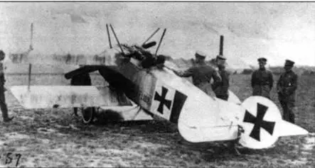 31 августа 1917 г Энтони Фоккер показывает новейший истребитель FI 10217 - фото 4