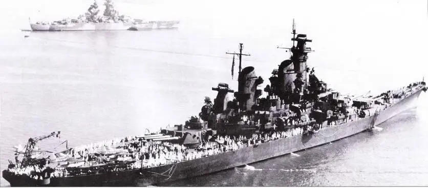 Нью Джерси на Хэмптонском рейде 7 сентября 1945 г Линкор сохранил свою - фото 87