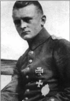Ульрих Никиль служил в 12м стаффеле в 19171918 гг Он сбил не менее десяти - фото 55