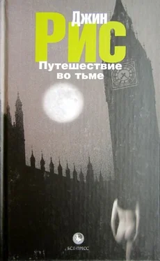 Джин Рис Путешествие во тьме обложка книги