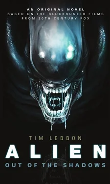 Tim Lebbon Alien: Out of the Shadows обложка книги