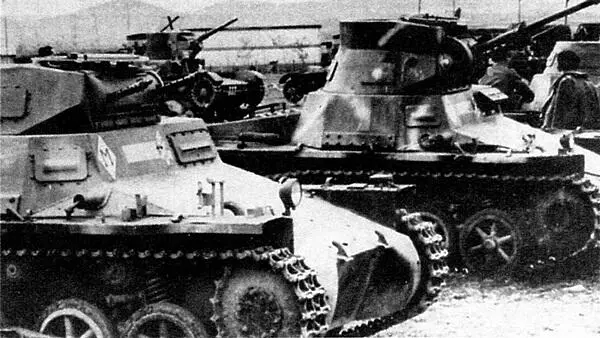В марте 1938 года танки PzI приняли участие в аншлюсе Австрии 2я танковая - фото 38