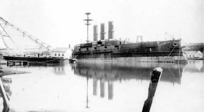 Линейный корабль Евстафий в период достройки Сентябрь 1908 г вверху и - фото 129