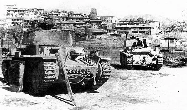 Танки Pz38t захваченные советскими войсками в Крыму Алушта 1944 год - фото 64