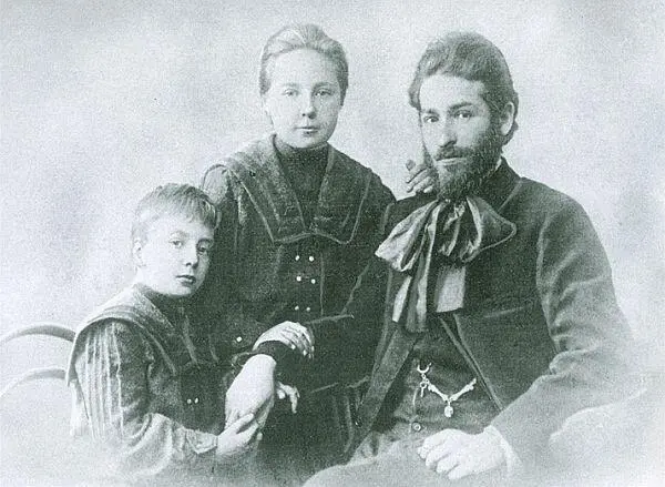 Ася и марина с В А Кобылянским Нерви Эти эмигранты поразили - фото 15