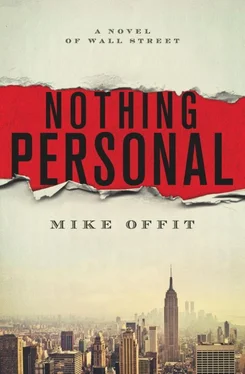 Mike Offit Nothing Personal: A Novel of Wall Street обложка книги