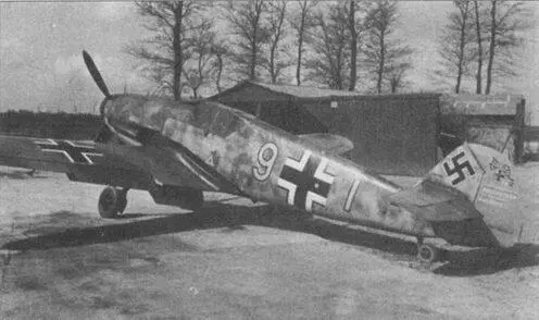 Me 109F3 желтая 9 Зигфрида Шнелля начало 1942 года Самолет несет камуфляж - фото 99