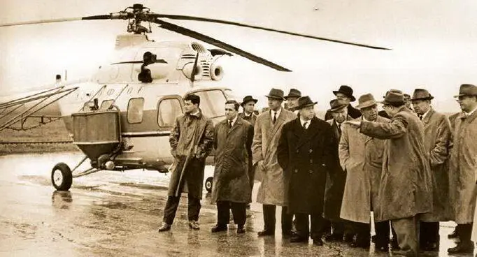 Показ вертолета Ми2 правительству во главе с Н С Хрущевым 1962 г В - фото 4