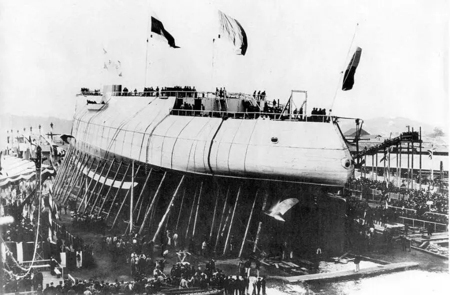 Цесаревич на стапеле Февраль 1901 г Цесаревич на стапеле Февраль 1901 - фото 57