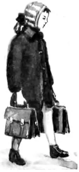 Надо сказать что в прочности своей власти над ребятами Мишка уверился - фото 33