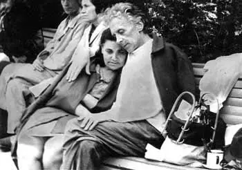 Художник ГПЗавьялова Портрет ПАВалюса линогравюра Фотографии с выставок - фото 215