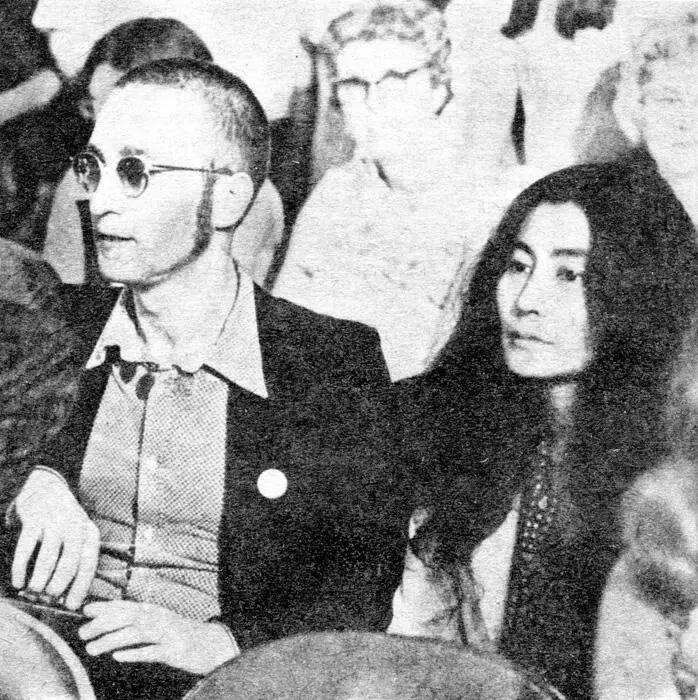 В качестве гостей на уотергейтском слушании в НьюЙорке 1973 Альбом - фото 41