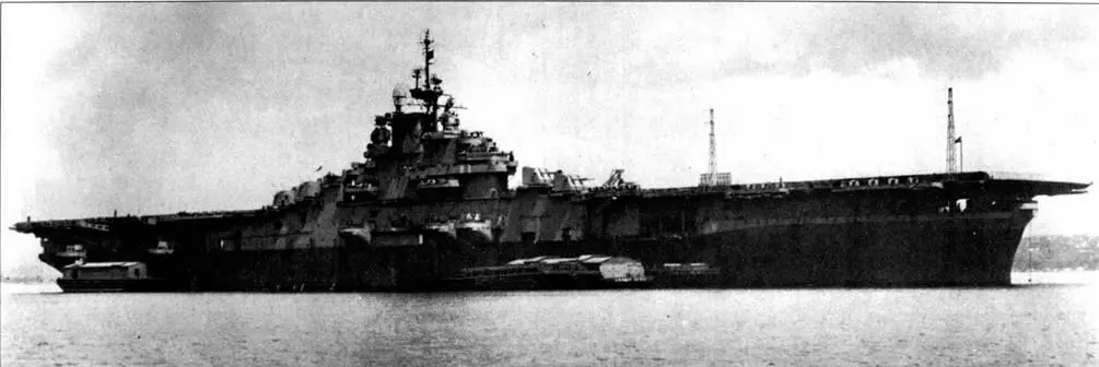 Авианосец CV16 Лексингтон окрашенный по схеме 12 снимок 21 мая 1945 г - фото 51
