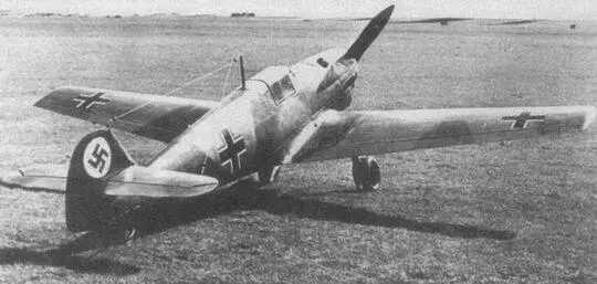 Один из первых Me 109В выпущенных заводом BFW в Аугсбурге На снимке хорошо - фото 51