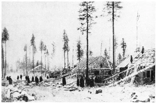 Barracks for Gulag prisoners cutting the White SeaBaltic Canal 1933 - фото 26