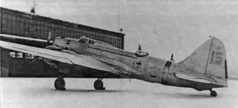 Два снимка самолетов ДБ3 2М876 относящихся к периоду финской кампании - фото 35