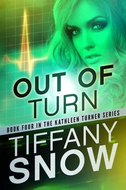 Tiffany Snow Out of Turn обложка книги